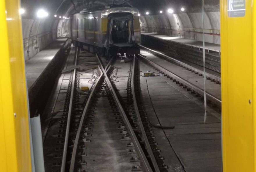 descarrilamento-inedito-na-linha-4-amarela-causa-interrupcao-no-transporte-publico