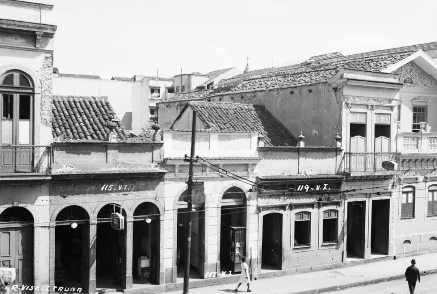 descoberta-da-unica-foto-da-casa-de-tia-ciata-na-pequena-africa3A-reliquia-revelada-apos-anos-no-arquivo-geral-do-rio descoberta-da-unica-foto-da-casa-de-tia-ciata-na-pequena-africa3A-reliquia-revelada-apos-anos-no-arquivo-geral-do-rio