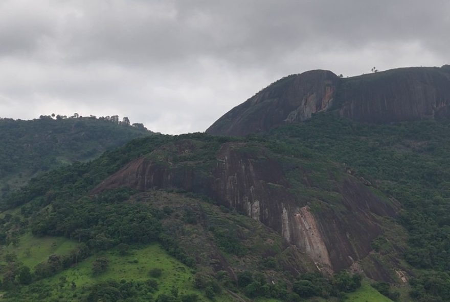 descubra-a-lenda-do-elefante-de-pedra-em-minas-gerais3A-roubo-de-diamante-ou-mito3F