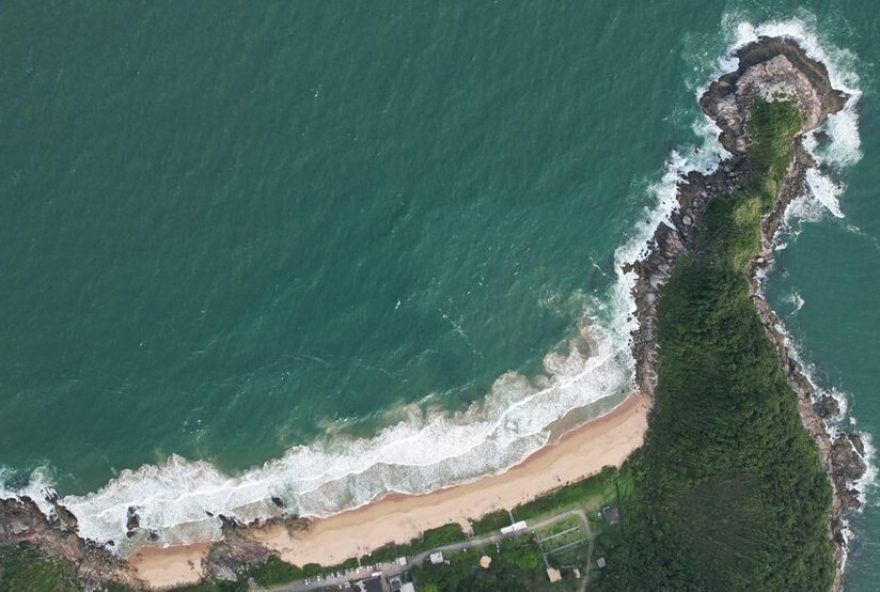 descubra-as-melhores-praias-de-naturismo-em-santa-catarina