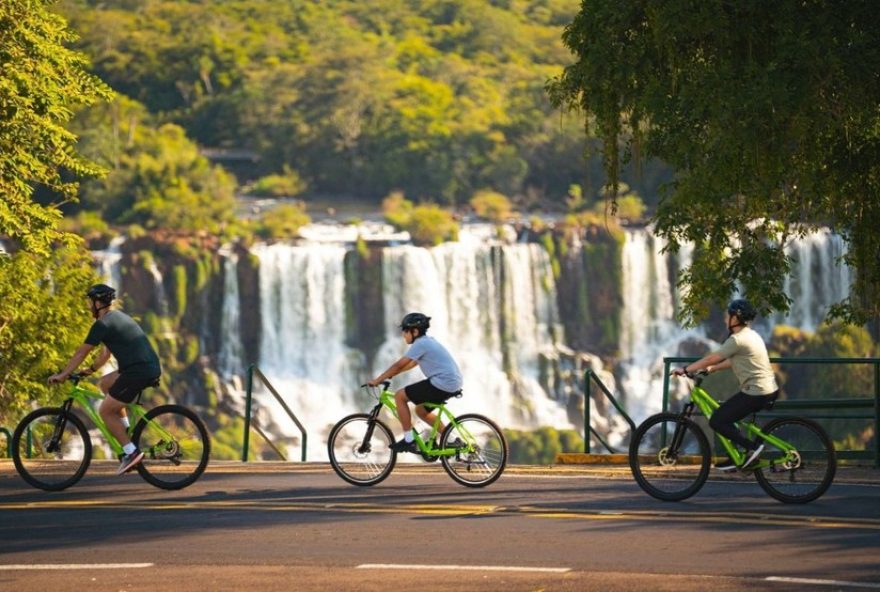 descubra-as-melhores-rotas-de-cicloturismo-em-foz-do-iguacu3A-parque-nacional2C-itaipu-e-muito-mais