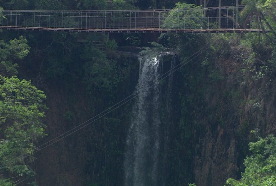 descubra-as-melhores-trilhas-para-cachoeiras-em-brotas3A-guia-completo-para-a-sua-aventura