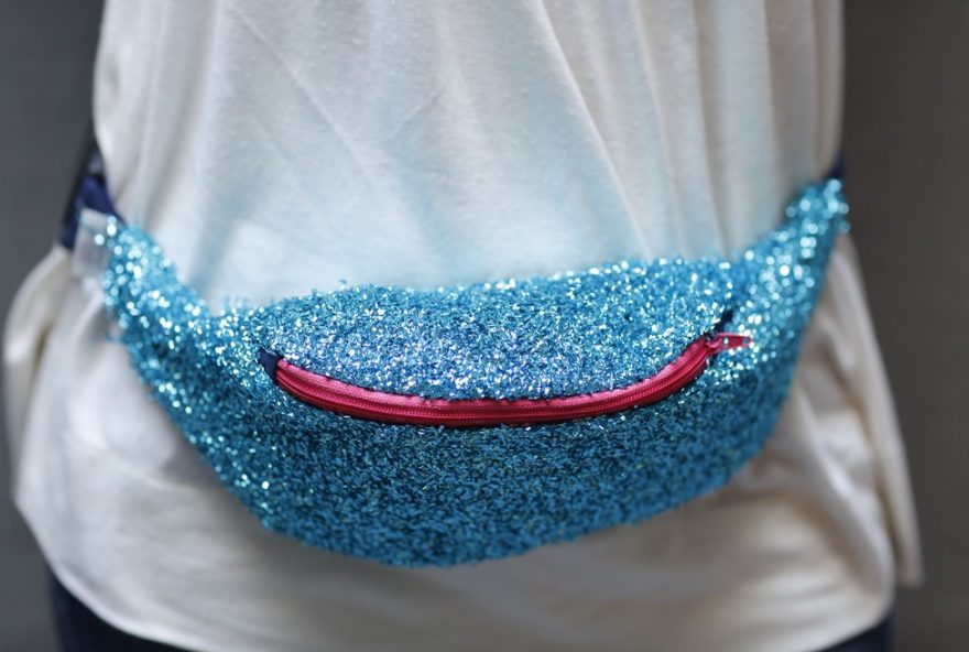 descubra-o-que-levar-na-doleira-ou-pochete-e-evite-transtornos-no-carnaval3A-guia-completo-para-curtir-a-folia-com-seguranca descubra-o-que-levar-na-doleira-ou-pochete-e-evite-transtornos-no-carnaval3A-guia-completo-para-curtir-a-folia-com-seguranca