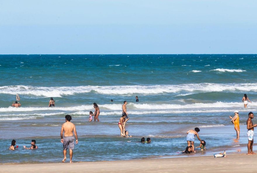 descubra-os-25-melhores-pontos-para-banho-de-mar-em-fortaleza-neste-fim-de-semana