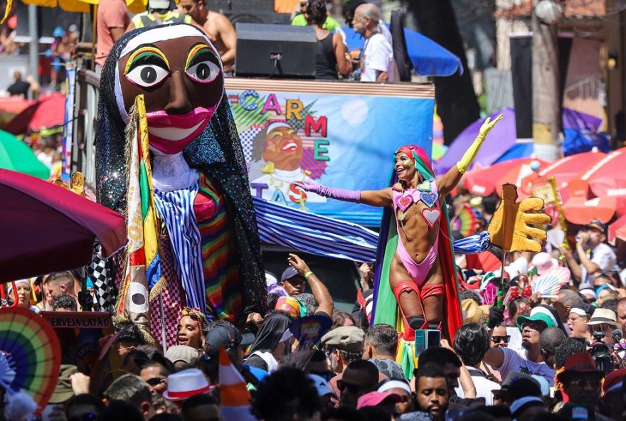 descubra-os-254-blocos-de-carnaval-do-rio-ate-quarta-feira-de-cinzas3A-monte-seu-roteiro