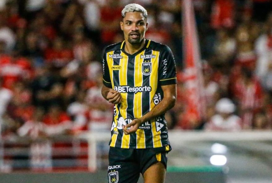 descubra-os-reforcos-menos-utilizados-pelo-volta-redonda-na-serie-b-e-seus-desafios.-veja-os-gols-da-derrota-para-o-coritiba
