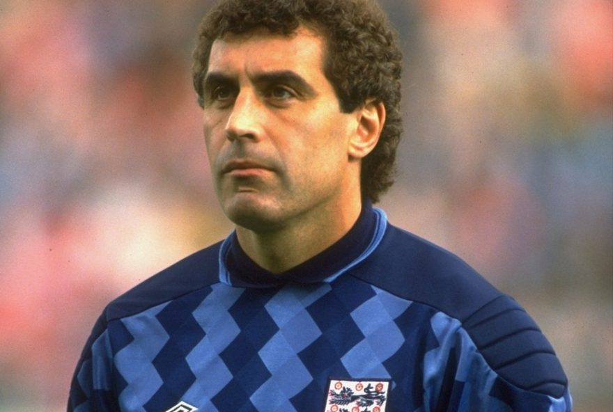 descubra3A-quantos-jogos-faltam-para-fabio2C-do-fluminense2C-quebrar-recorde-de-peter-shilton-no-futebol