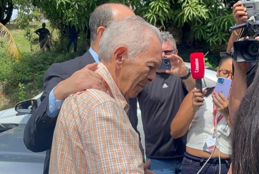 desembargador-aposentado-preso-por-estuprar-neta-se-entrega-a-policia desembargador-aposentado-preso-por-estuprar-neta-se-entrega-a-policia