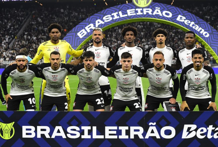 desempenho-do-corinthians3A-garro-se-destaca2C-mas-time-empata-em-casa3B-avalie-as-atuacoes