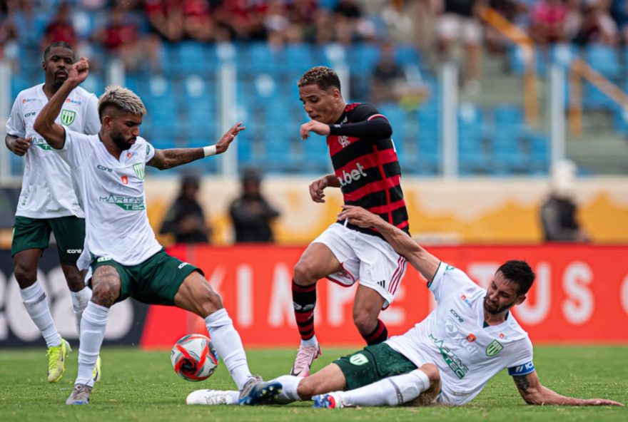 desempenho-dos-jogadores-do-time-b-do-flamengo-no-inicio-do-campeonato-carioca