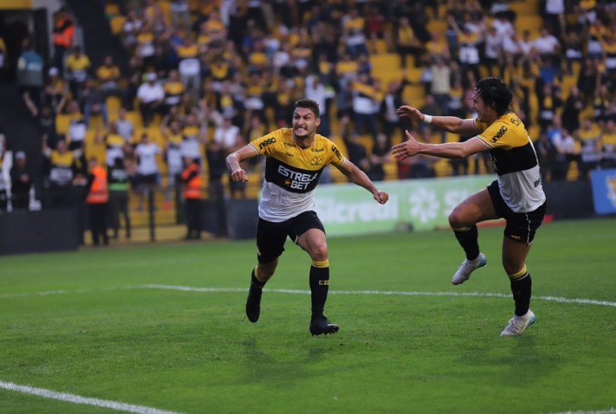 desfalque-e-pendurados3A-criciuma-encara-atletico-go-em-busca-da-recuperacao-na-serie-b