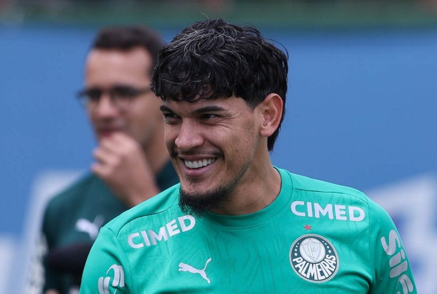 desfalques-na-equipe-do-palmeiras3A-gustavo-gomez-e-ramon-sosa-convocados-para-a-selecao-paraguaia-durante-a-data-fifa-de-novembro