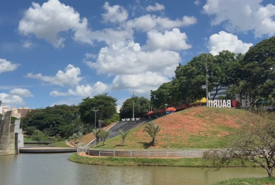 desfile-7-de-setembro-em-bauru3A-avenida-nacoes-unidas-interditada.-mais-de-2-mil-participantes-celebram-a-independencia-do-brasil