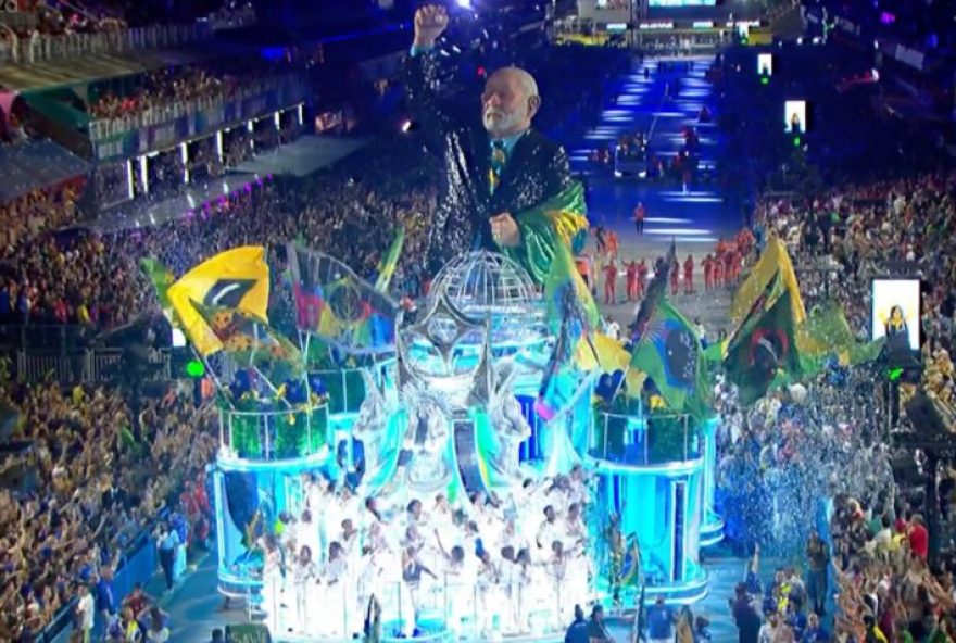 desfile-pro-lula-no-carnaval-do-rio3A-confira-os-destaques desfile-pro-lula-no-carnaval-do-rio3A-confira-os-destaques