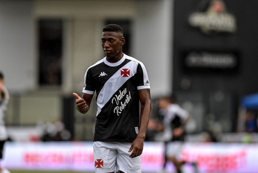 desgaste-e-erros3A-a-saida-de-leo-do-vasco-para-o-athletico-pr