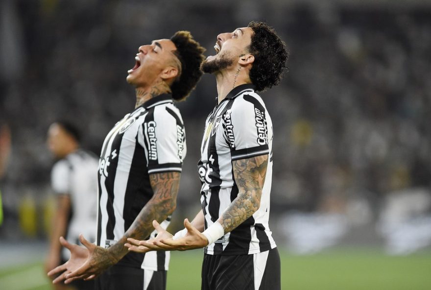 despedida-emocionante-de-igor-jesus-no-nilton-santos3A-kamehameha-duplo-e-futuro-no-nottingham-forest