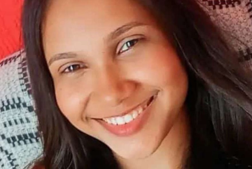 desvendando-desaparecimento-de-jovem-em-sp3A-policia-civil-investiga-sumico-de-livia-barbosa-dos-santos-marques2C-18-anos