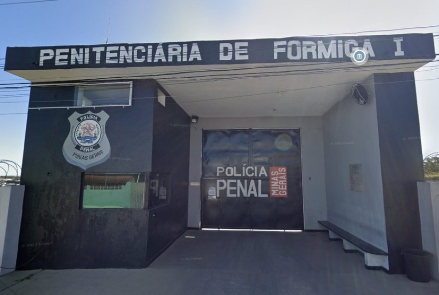 detento-e-morto-por-colega-de-cela-em-mg3A-corpo-encontrado-na-penitenciaria-de-formiga.-investigacao-em-andamento