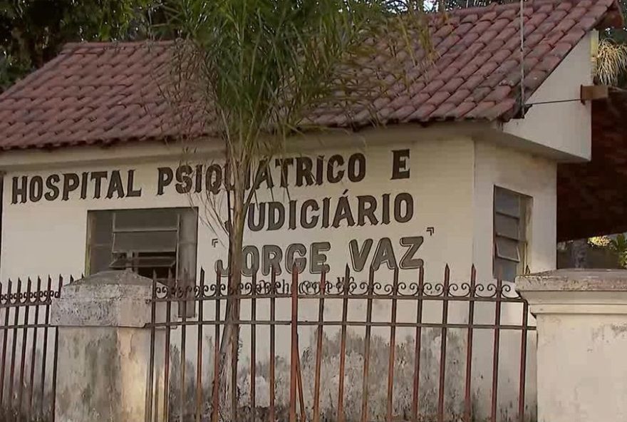 detentos-fogem-e-sao-recapturados-no-hospital-psiquiatrico-judiciario-jorge-vaz-em-barbacena3A-saiba-mais-agora