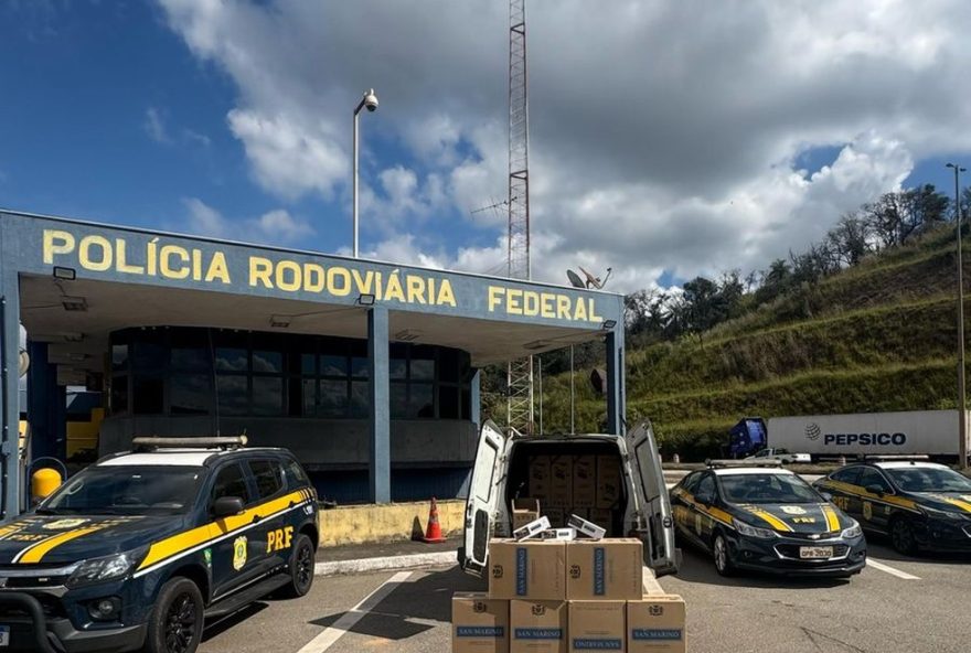 detido-na-grande-bh3A-25-mil-macos-de-cigarros-contrabandeados3B-video-da-apreensao