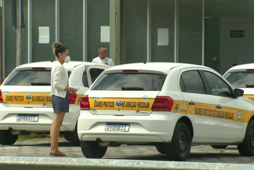 detran-de-pernambuco-reduz-valor-de-exames-e-muda-modelo-de-prova-para-cnh detran-de-pernambuco-reduz-valor-de-exames-e-muda-modelo-de-prova-para-cnh