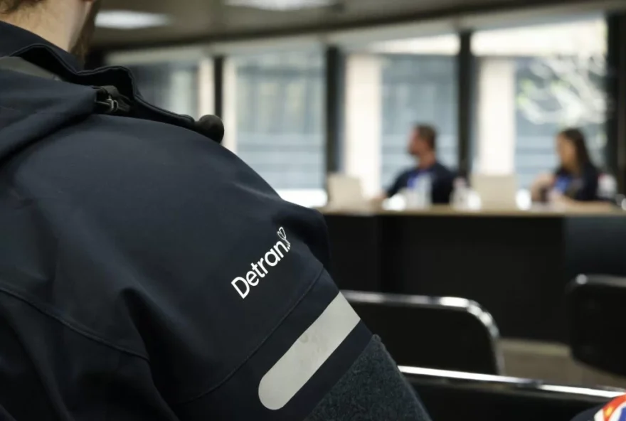 detran-sp-anuncia-concurso-publico-com-salarios-de-r24-52C7-mil