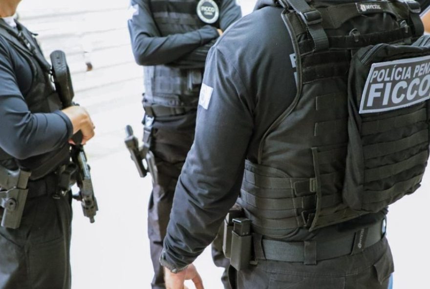 dez-suspeitos-presos-em-operacao-contra-crime-organizado-no-ceara dez-suspeitos-presos-em-operacao-contra-crime-organizado-no-ceara