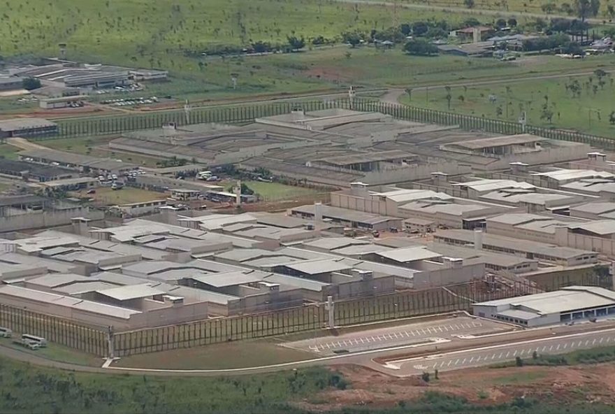 df3A-19-presos-nao-retornam-do-saidao-de-natal3B-12-desrespeitam-regras-atualizado df3A-19-presos-nao-retornam-do-saidao-de-natal3B-12-desrespeitam-regras-atualizado