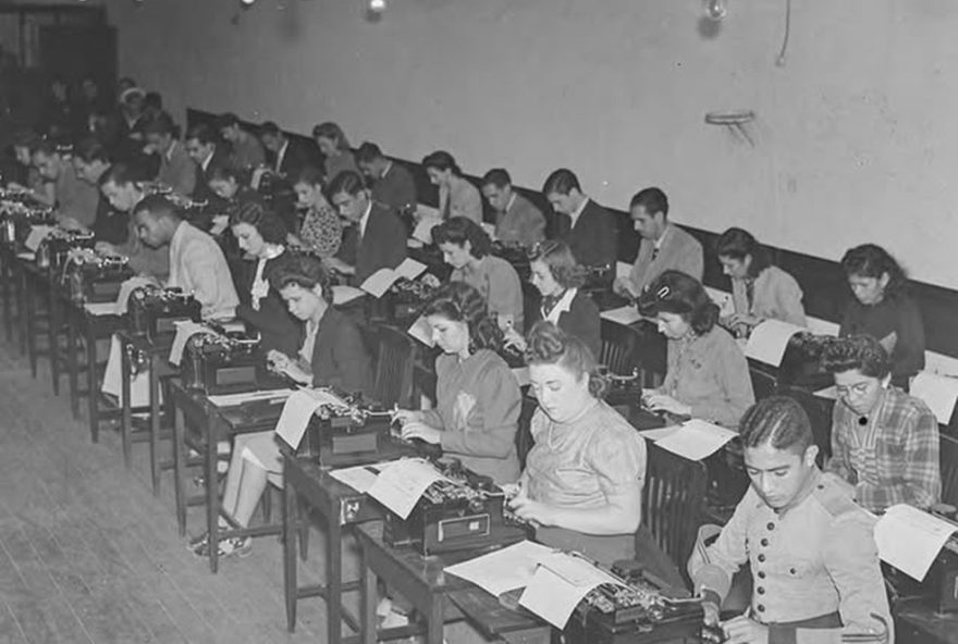 dia-do-datilografo3A-profissao-que-deixou-de-existir-com-avanco-da-tecnologia