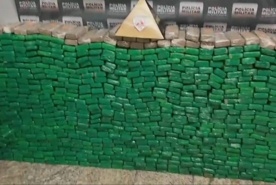 diario-do-estado3A-850-kg-de-maconha-apreendidos-e-homem-preso-por-trafico-em-sete-lagoas diario-do-estado3A-850-kg-de-maconha-apreendidos-e-homem-preso-por-trafico-em-sete-lagoas