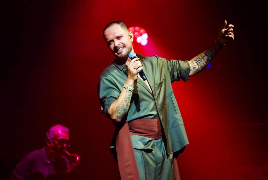 diogo-nogueira-brilha-em-infinito-samba-entre-gafieira-e-pagode diogo-nogueira-brilha-em-infinito-samba-entre-gafieira-e-pagode