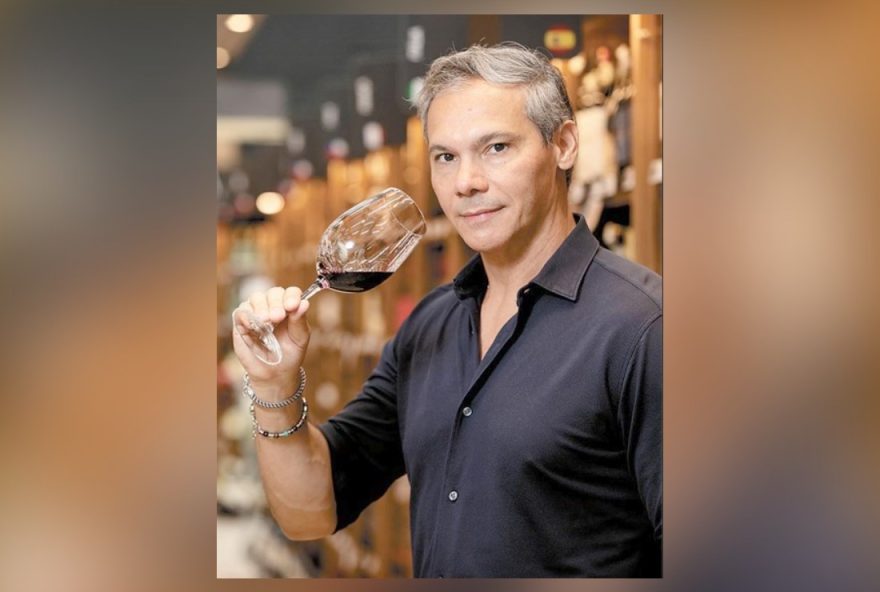 dionisio-chaves-a-inspiracao-do-garrafao-a-adega-o-caminho-do-sommelier-de-sucesso dionisio-chaves-a-inspiracao-do-garrafao-a-adega-o-caminho-do-sommelier-de-sucesso