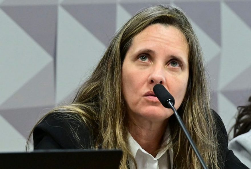 diretora-da-cgu-alertou-sobre-farra-do-inss-durante-governo-bolsonaro