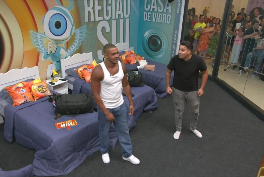 discussao-acalorada-entre-pedro-e-matheus-agita-casa-de-vidro-sul discussao-acalorada-entre-pedro-e-matheus-agita-casa-de-vidro-sul