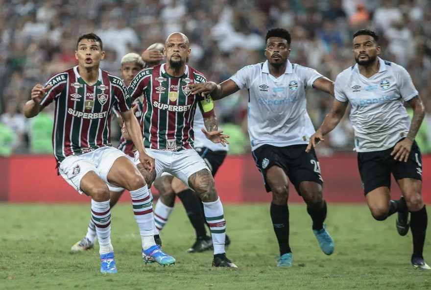 discussao-entre-thiago-silva-e-felipe-melo-agita-ct-do-fluminense-antes-de-jogo-crucial-contra-fortaleza3A-entenda-o-que-aconteceu-e-como-isso-impactou-a-equipe