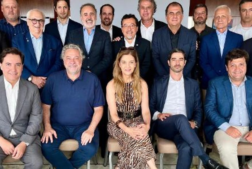 disputa-juridica-e-politica-expoe-fragilidade-de-liga-no-futebol-brasileiro