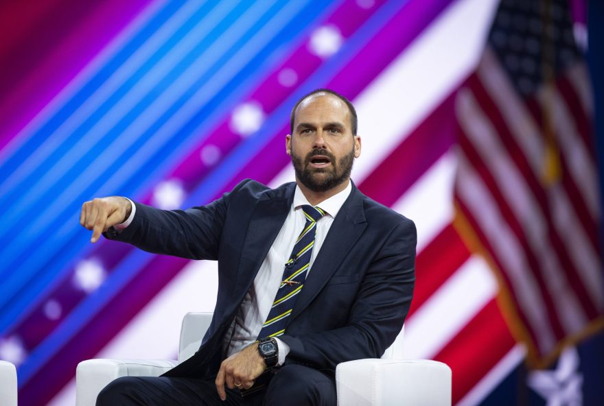 disputa-pelo-espolio-de-eduardo-bolsonaro-em-sp-racha-pl-e-expoe-queda-de-braco-da-familia disputa-pelo-espolio-de-eduardo-bolsonaro-em-sp-racha-pl-e-expoe-queda-de-braco-da-familia