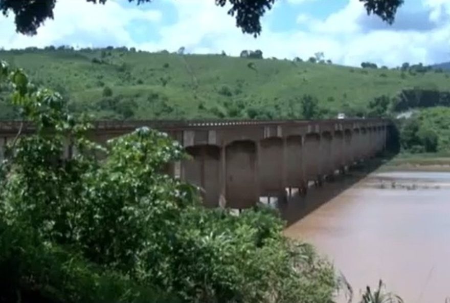 dnit-estabelece-novas-regras-de-trafego-na-ponte-do-rio-jequitinhonha-durante-obras dnit-estabelece-novas-regras-de-trafego-na-ponte-do-rio-jequitinhonha-durante-obras