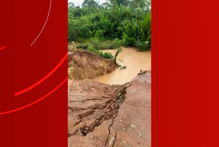 dnit-interdita-trecho-da-br-230-no-amazonas-apos-rompimento-de-bueiro dnit-interdita-trecho-da-br-230-no-amazonas-apos-rompimento-de-bueiro