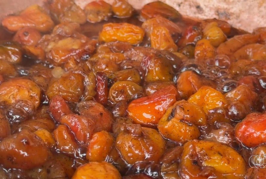 doce-de-cajuzinho-do-cerrado-com-baunilha3A-receita-deliciosa-e-aromatica-saiba-como-fazer-passo-a-passo-no-sabores-do-campo