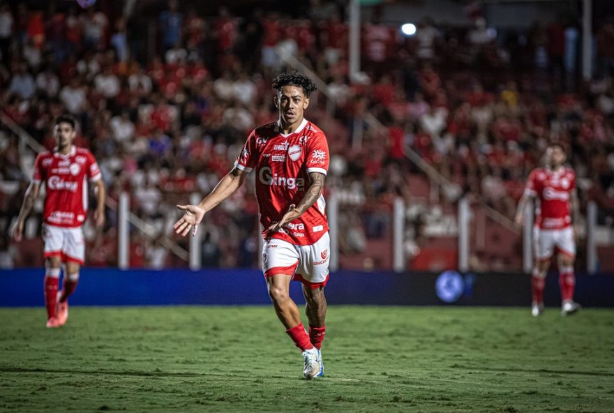 dodo-se-despede-do-vila-nova3A-saiba-mais-sobre-a-saida-do-meia-e-as-mudancas-no-elenco-para-a-temporada-de-2026