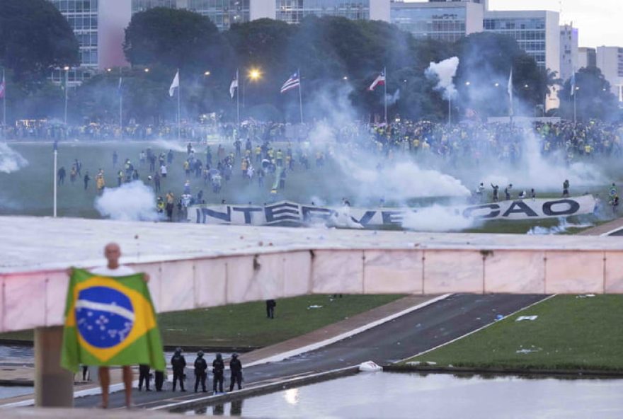 dois-anos-apos-ataques-antidemocraticos2C-onde-estao-os-principais-personagens-do-df3F-relembre-os-desdobramentos-apos-o-82F1