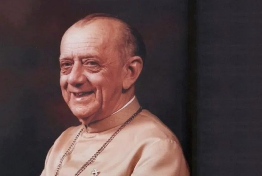 dom-helder-camara3A-heroi-nacional-no-livro-dos-herois-da-patria dom-helder-camara3A-heroi-nacional-no-livro-dos-herois-da-patria