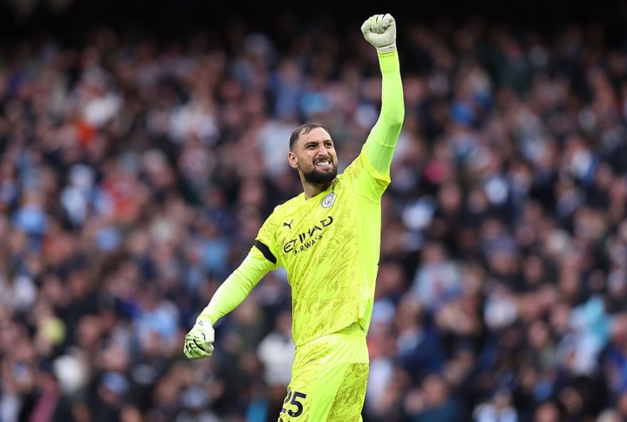 donnarumma-aprimora-jogo-com-os-pes-no-manchester-city-com-ajuda-de-guardiola
