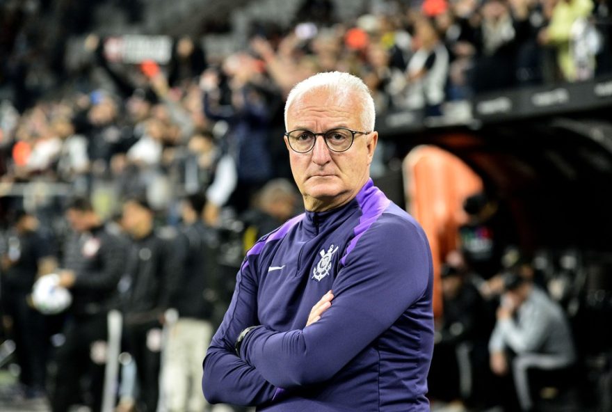 dorival-defende-yuri-alberto-e-critica-arbitragem-em-derrota-do-corinthians3A-22muito-simples22