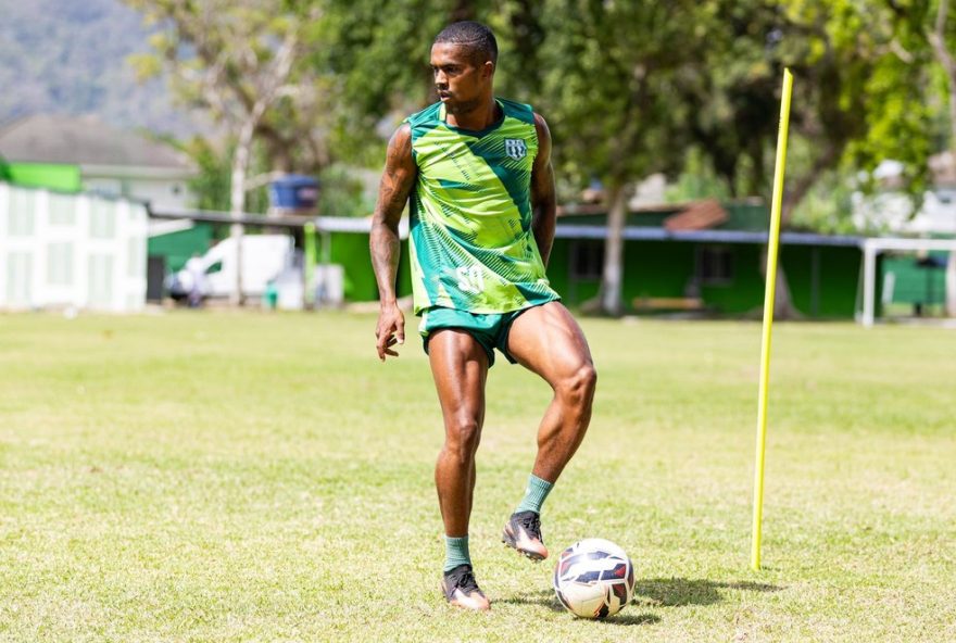 douglas-costa-mantem-forma-fisica-no-boavista-rj-apos-saida-do-sydney-fc3A-futuro-incerto-no-futebol douglas-costa-mantem-forma-fisica-no-boavista-rj-apos-saida-do-sydney-fc3A-futuro-incerto-no-futebol