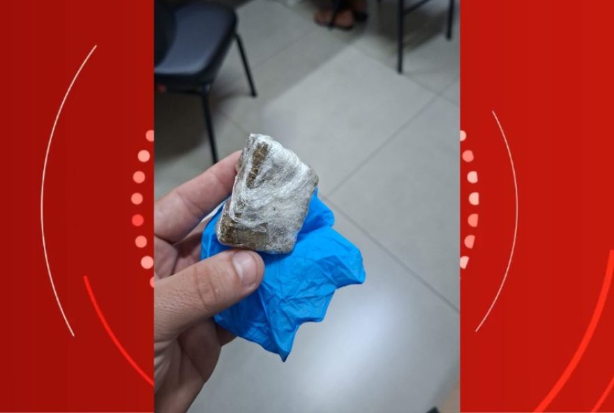 droga-encontrada-em-mochila-de-bebe-em-cmei-de-cascavel3A-mae-esqueceu-no-local droga-encontrada-em-mochila-de-bebe-em-cmei-de-cascavel3A-mae-esqueceu-no-local