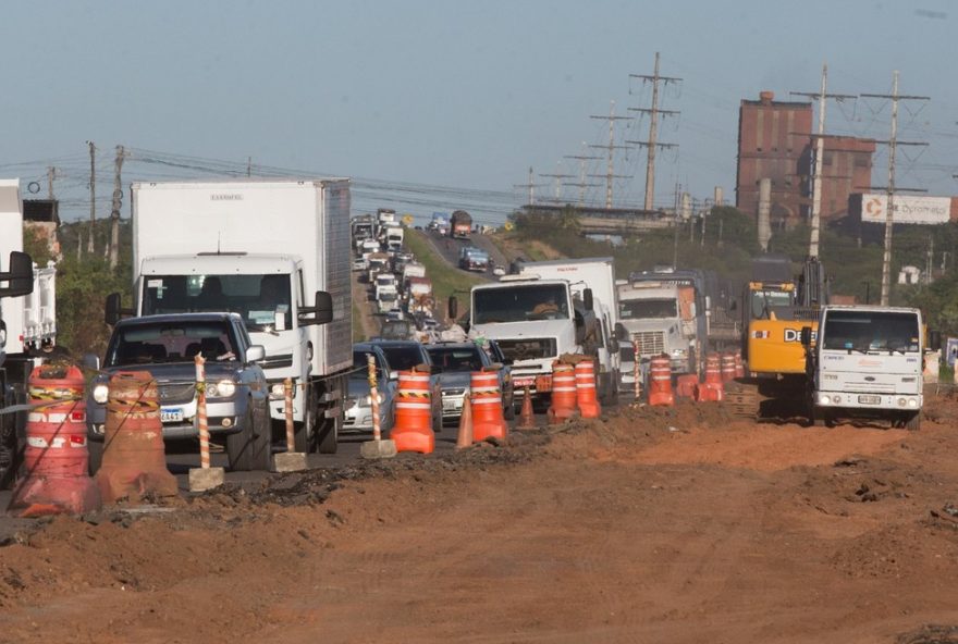 duplicacao-do-anel-viario-na-grande-fortaleza-enfrenta-atrasos-de-15-anos3A-novo-prazo-para-2026