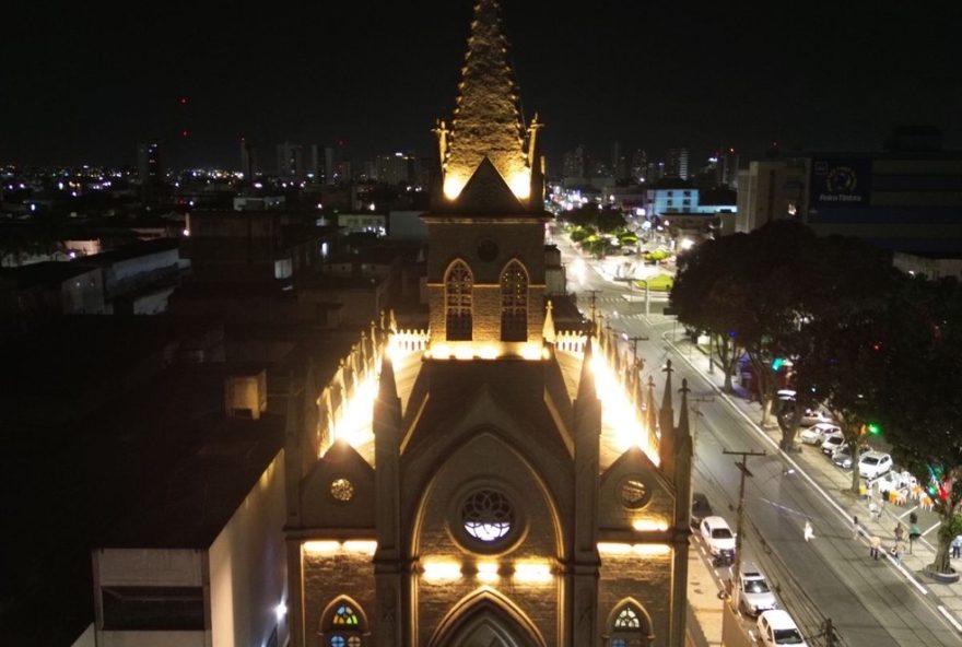 edital-para-restauracao-da-igreja-senhor-dos-passos-e-publicado3A-primeiro-santuario-catolico-urbano-de-feira-de-santana