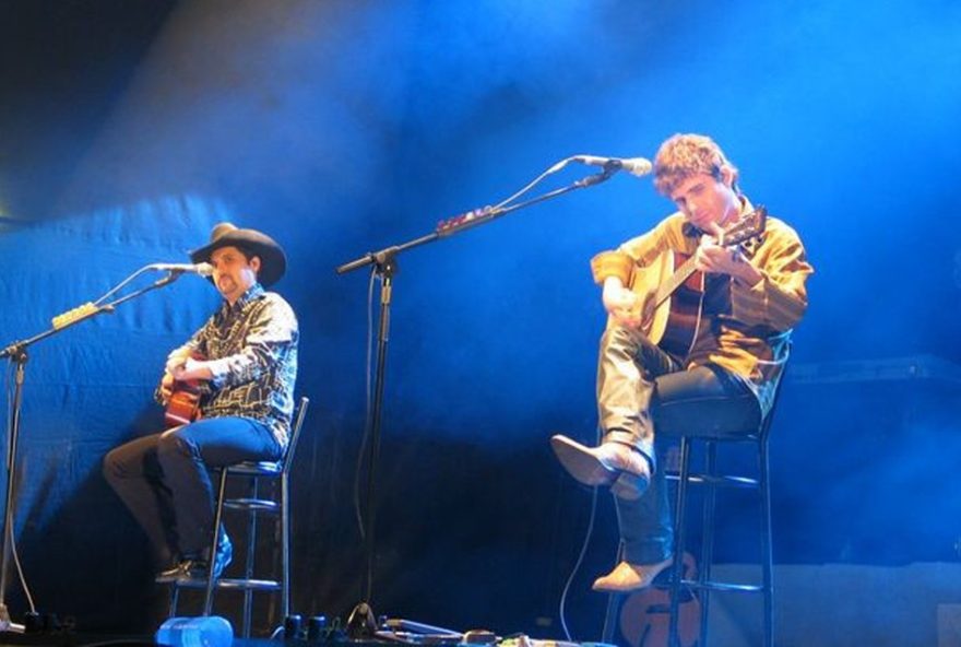 edson-e-hudson-se-apresentam-no-ipero-fest-neste-sabado-21-confira edson-e-hudson-se-apresentam-no-ipero-fest-neste-sabado-21-confira